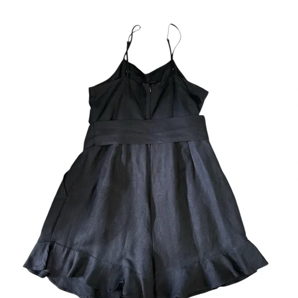 Loft Stylish Women black short romper with Belt - Picture 4 of 8